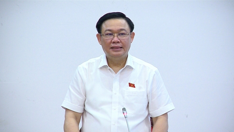 Chủ tịch Quốc hội Vương Đình Huệ phát biểu chỉ đạo tại buổi làm việc