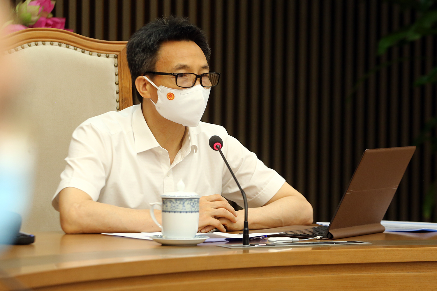 Thực hiện khai báo y tế tất cả công nhân, giữ vững sản xuất công nghiệp Thực hiện khai báo y tế tất cả công nhân, giữ vững sản xuất công nghiệp