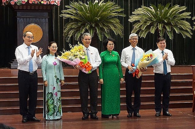 TP.HCM và TP. Lào Cai có tân Phó Chủ tịch phe chuan pho chu tich tp hcm va tp lao cai