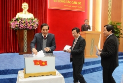 bo ngoai giao bo nhiem nhan su moi