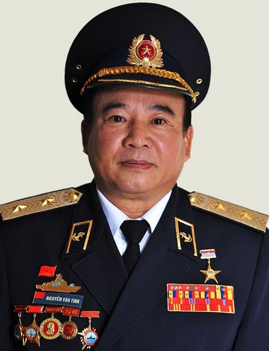 pho do doc nguyen van tinh bi ky luat canh cao