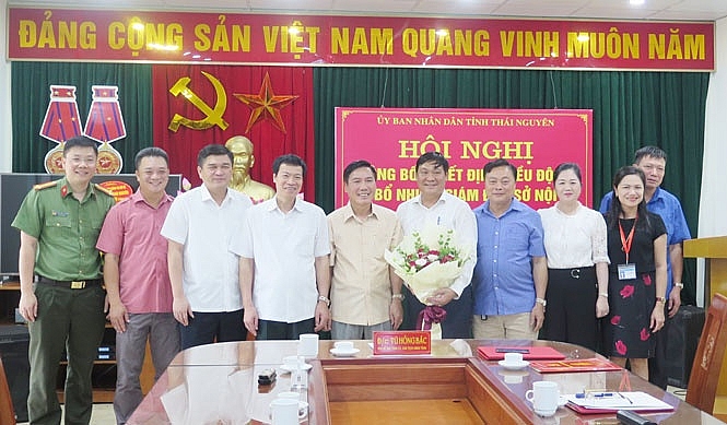 Nhân sự mới tại Quảng Ninh, Thái Nguyên, Bến Tre và An Giang nhan su moi tai quang ninh thai nguyen ben tre va an giang