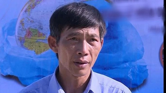 Hé lộ danh tính 3 người cùng Phó Chủ tịch huyện đánh bài ăn tiền tại trụ sở he lo danh tinh 3 nguoi cung pho chu tich huyen danh bai an tien tai tru so
