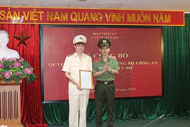 Nhiều tướng Công an nghỉ công tác từ ngày 1/6, chờ hưu bo cong an dieu dong bo nhiem nhieu nhan su lanh dao moi
