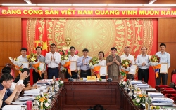 tin dieu dong bo nhiem lanh dao moi tphcm can tho