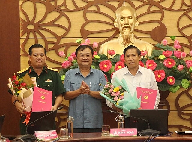 Tin bổ nhiệm lãnh đạo mới Lào Cai, Đồng Tháp tin bo nhiem lanh dao moi lao cai dong thap