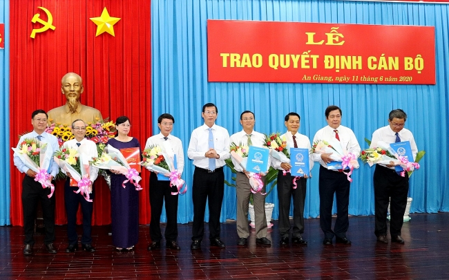 Bổ nhiệm nhân sự lãnh đạo mới tại Bạc Liêu, An Giang tin tuc nhan su bo nhiem lanh dao moi tai bac lieu an giang