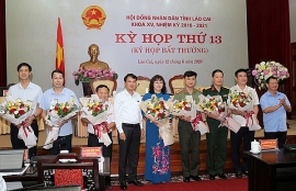 chan dung ba giang thi dung tan pho chu tich tinh lao cai