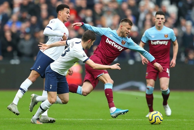 Tottenham (trắng) thường chơi tốt mỗi khi tiếp đón West Ham 0657 ben davies