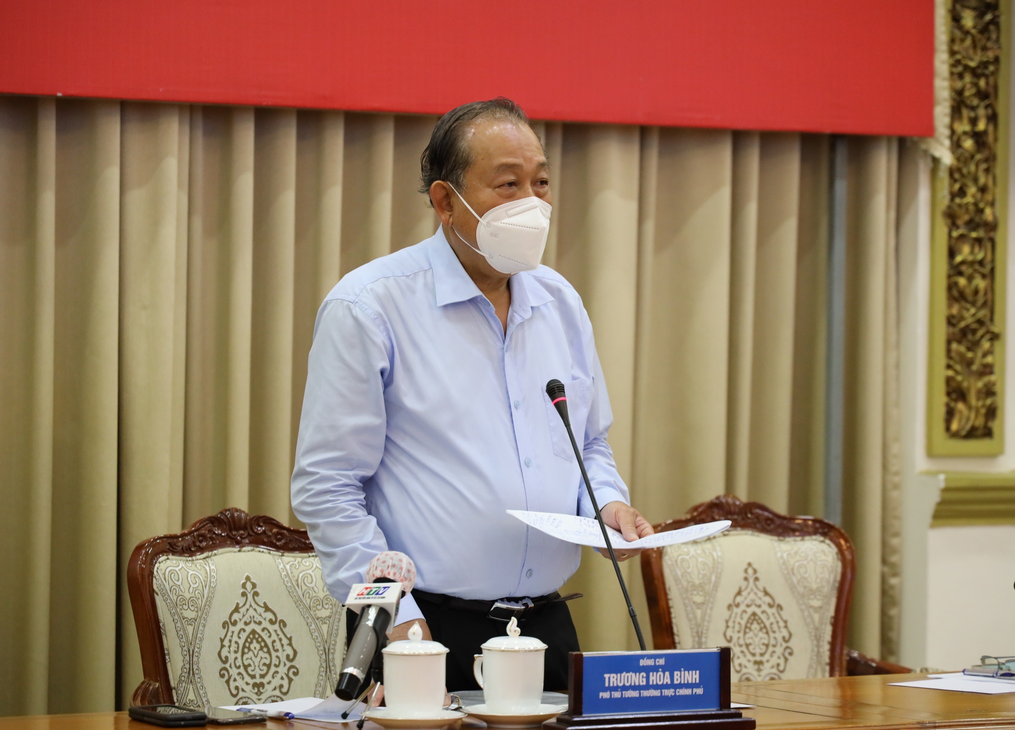 Phó Thủ tướng Thường trực: Cần cắt đứt sự lây lan của dịch bệnh Phó Thủ tướng Thường trực: Cần cắt đứt sự lây lan của dịch bệnh