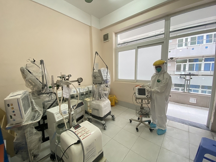 T&T Group tài trợ 7 tỷ đồng mua trang thiết bị, vật tư y tế giúp Bệnh viện Đức Giang chống dịch COVID-19