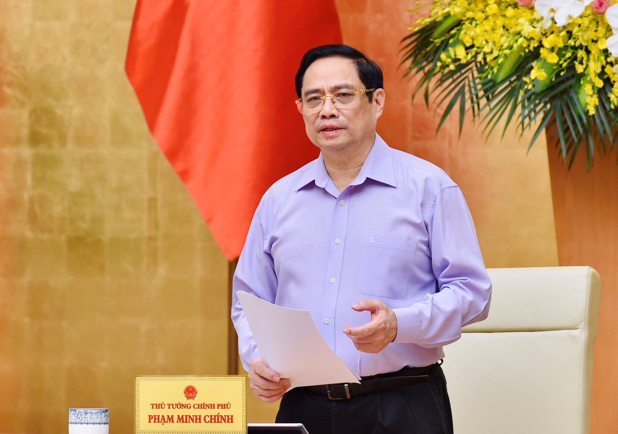 Tạo điều kiện thuận lợi nhất cho xây dựng, hoàn thiện thể chế và thực thi pháp luật Tạo điều kiện thuận lợi nhất cho xây dựng, hoàn thiện thể chế và thực thi pháp luật