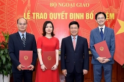 chan dung 2 tan thu truong bo cong an vua duoc bo nhiem