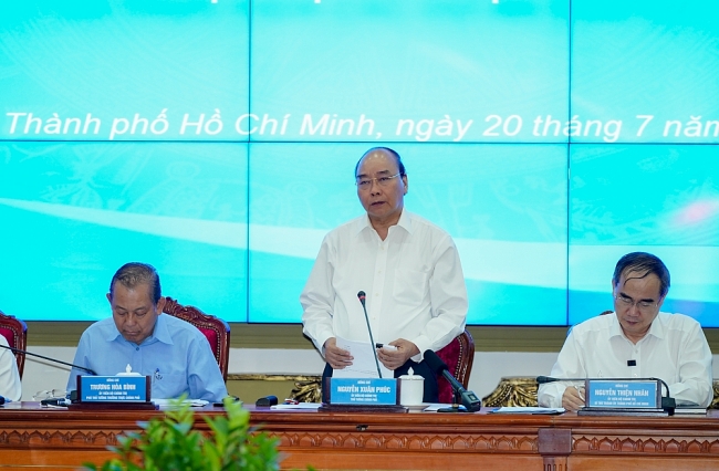 Thủ tướng Nguyễn Xuân Phúc phát biểu kết luận cuộc làm việc (Ảnh: VGP/Quang Hiếu) 4842 nqh02754