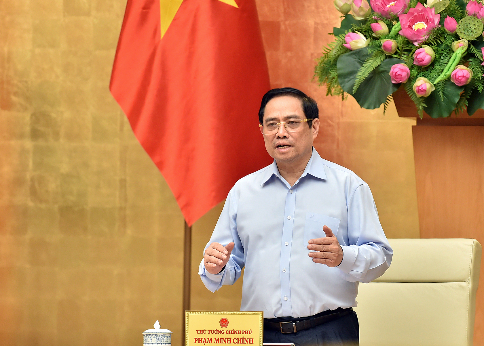 Thủ tướng Phạm Minh Chính: Dành tất cả những gì tốt nhất cho TPHCM chống dịch Thủ tướng Phạm Minh Chính: Dành tất cả những gì tốt nhất cho TPHCM chống dịch