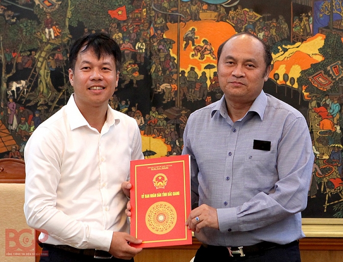 Bổ nhiệm nhân sự mới 6 địa phương bo nhiem nhan su moi 6 dia phuong