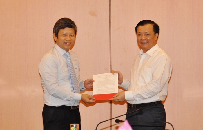 bo tai chinh tong cuc hai quan co nhan su moi