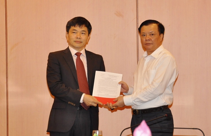 bo tai chinh tong cuc hai quan co nhan su moi
