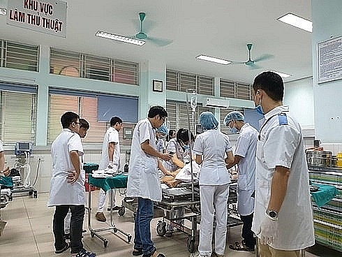 Tìm thấy thi thể 1 nạn nhân trong vụ sập giàn giáo ở Hải Phòng tim thay thi the 1 nan nhan trong vu sap gian giao o hai phong