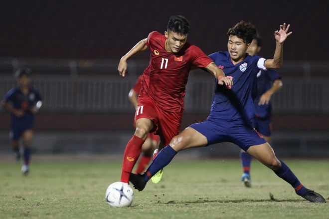 Hoà bạc nhược trước U18 Thái Lan, U18 Việt Nam khó lách qua khe cửa hẹp