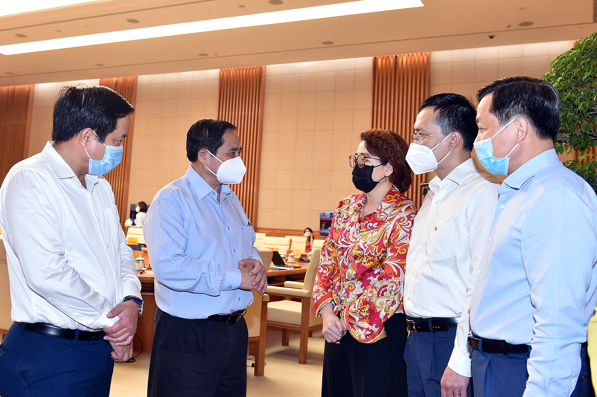 Chính phủ nỗ lực hết sức có thể để đồng hành, chia sẻ khó khăn với doanh nghiệp Chính phủ nỗ lực hết sức có thể để đồng hành, chia sẻ khó khăn với doanh nghiệp