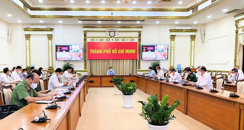 Dồn toàn lực khống chế dịch bệnh, quyết tâm sớm đưa TPHCM trở lại trạng thái bình thường mới Dồn toàn lực khống chế dịch bệnh, quyết tâm sớm đưa TPHCM trở lại trạng thái bình thường mới