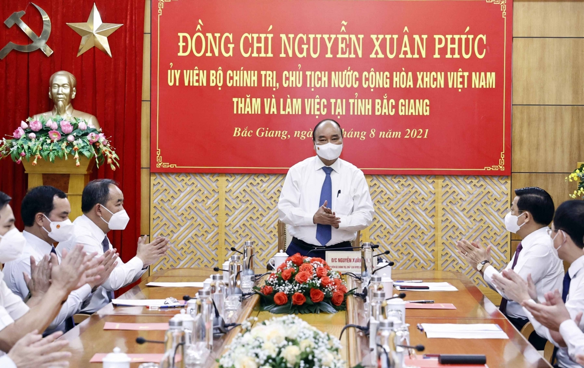 Chủ tịch nước tặng Huân chương cho tỉnh Bắc Giang vì thành tích chống dịch Chủ tịch nước tặng Huân chương cho tỉnh Bắc Giang vì thành tích chống dịch