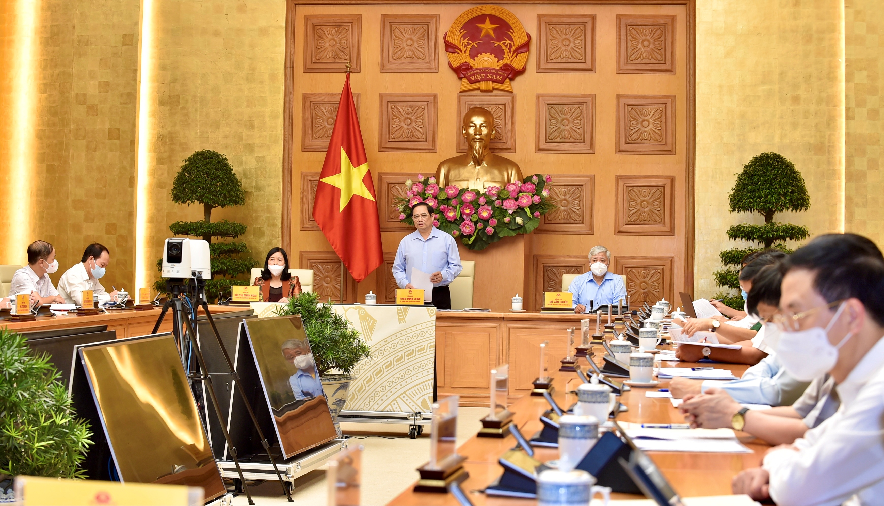 Thủ tướng Phạm Minh Chính: Chính phủ luôn cố gắng hết sức, tất cả vì cuộc sống bình yên, ấm no, hạnh phúc của nhân dân Thủ tướng Phạm Minh Chính: Chính phủ luôn cố gắng hết sức, tất cả vì cuộc sống bình yên, ấm no, hạnh phúc của nhân dân