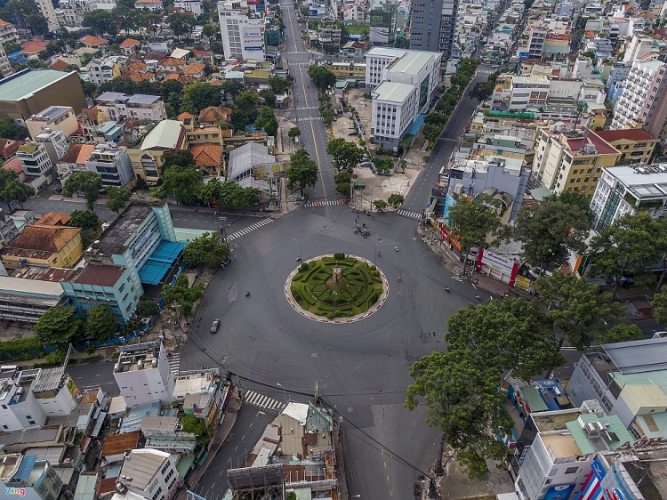 Ngày đầu ra quân hỗ trợ phòng chống dịch tại TP.HCM của lực lượng quân đội, công an Ngày đầu ra quân hỗ trợ phòng chống dịch tại TP.HCM của lực lượng quân đội, công an