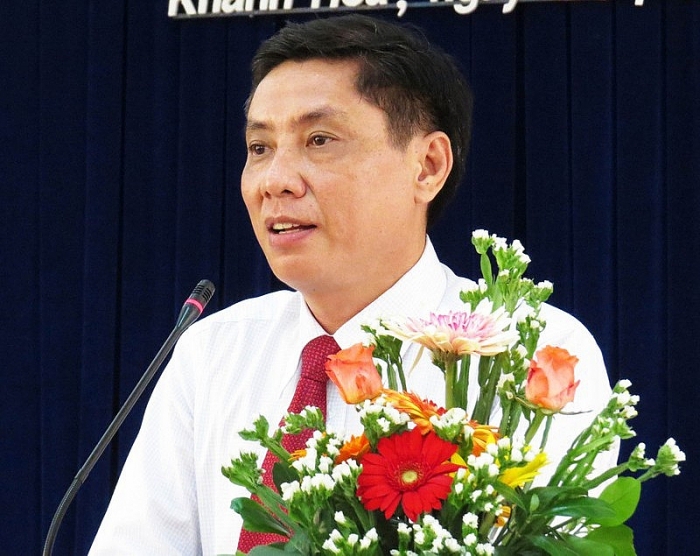 Chủ tịch tỉnh Khánh Hoà tự nhận mức kỷ luật cảnh cáo sai pham nghiem trong chu tich tinh khanh hoa tu nhan muc ky luat canh cao
