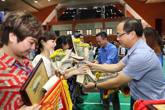 Hơn 800 VĐV tham dự Giải cầu lông học sinh - sinh viên TP Hà Nội 2019 hon 800 vdv tham du giai cau long hoc sinh sinh vien tp ha noi 2019