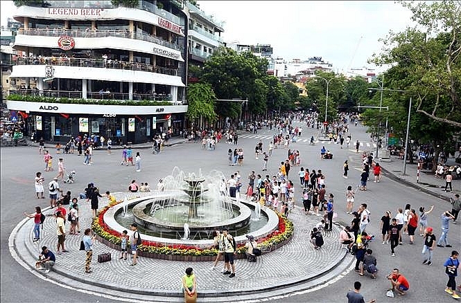 Phố đi bộ Hồ Gươm hoạt động trở lại từ ngày 18 9 pho di bo ho guom hoat dong tro lai tu ngay 189