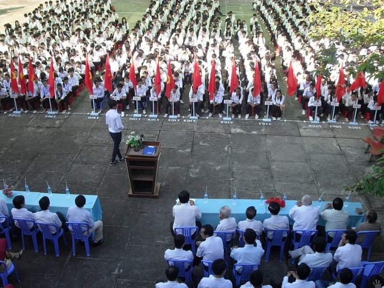 Hình thức phê bình học sinh trước trường, lớp sẽ bị loại bỏ (Ảnh minh họa) 0225 de xuat bo phe binh hoc sinh truoc toan truong