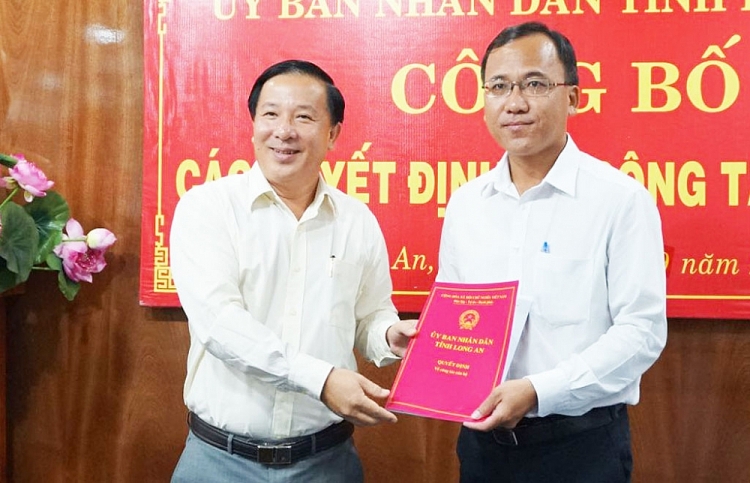 Thừa Thiên Huế Sóc Trăng bổ nhiệm nhân sự mới thua thien hue soc trang bo nhiem nhan su moi