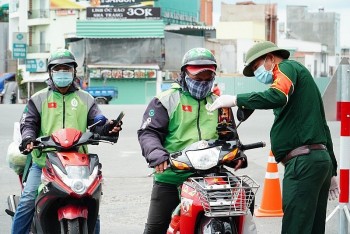 TP.HCM xét nghiệm miễn phí cho shipper đến hết 15/9