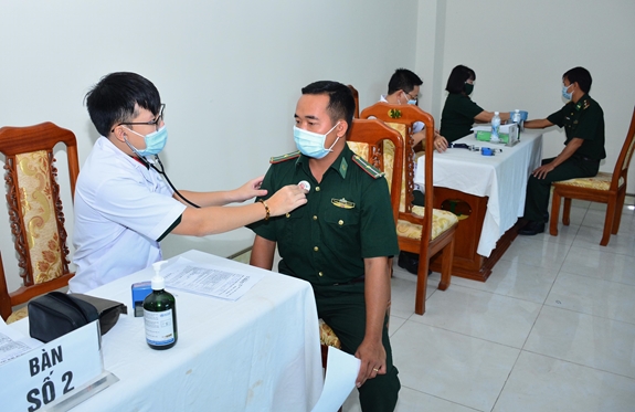Nâng cao năng lực hệ thống y học dự phòng quân đội Nâng cao năng lực hệ thống y học dự phòng quân đội