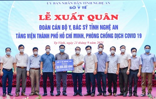 Hơn 1300 cán bộ, chiến sĩ quân dân y gấp rút lên đường tăng viện cho ‘tuyến lửa’ Hơn 1300 cán bộ, chiến sĩ quân dân y gấp rút lên đường tăng viện cho ‘tuyến lửa’