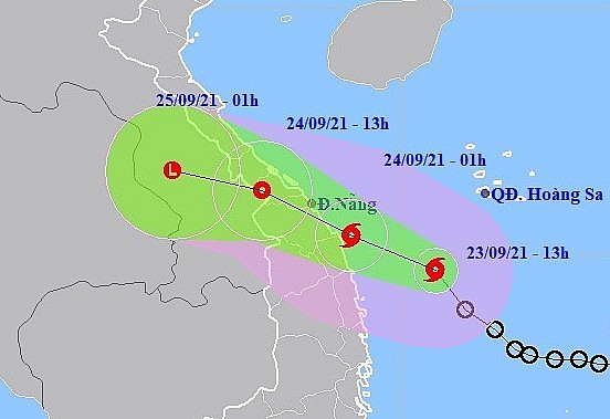Dự báo vị trí và đường đi của bão số 6 Ảnh NCHMF) Dự báo vị trí và đường đi của bão số 6 Ảnh NCHMF)