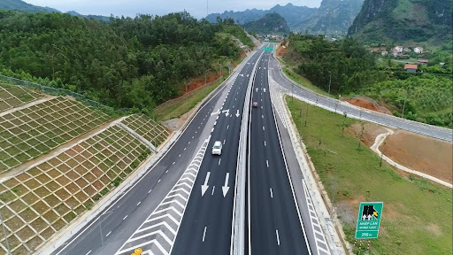 Tạo điều kiện để DN huy động vốn đầu tư hạ tầng giao thông Tạo điều kiện để DN huy động vốn đầu tư hạ tầng giao thông