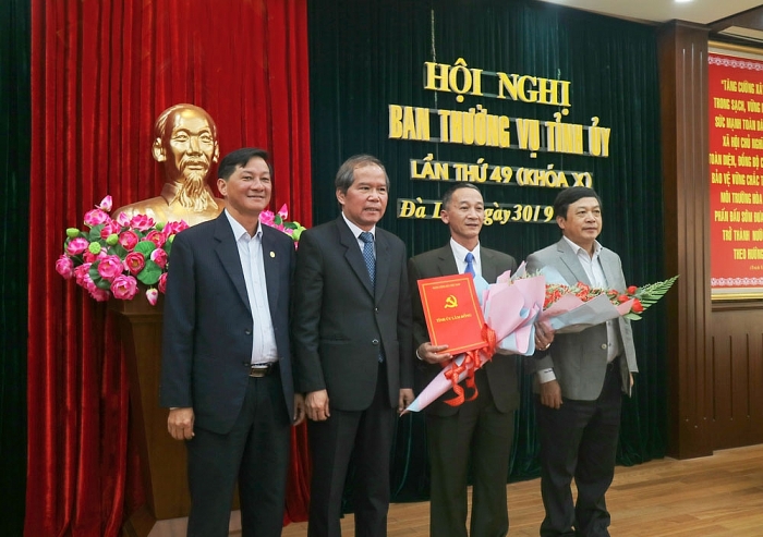 Chân dung tân Phó Bí thư Tỉnh uỷ Lâm Đồng Trần Văn Hiệp lam dong co tan pho bi thu tinh uy