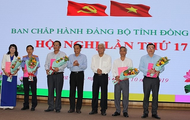 Đồng Tháp triển khai quyết định của Ban Bí thư dong thap trien khai quyet dinh cua ban bi thu