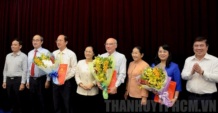 ban bi thu chuan y nhan su moi thanh uy tphcm