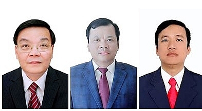 Chủ tịch UBND thành phố Hà Nội Chu Ngọc Anh; Phó Chủ tịch UBND tỉnh Bắc Giang: Phan Thế Tuấn, Lê Ô Pích (từ trái qua phải) 1515 page