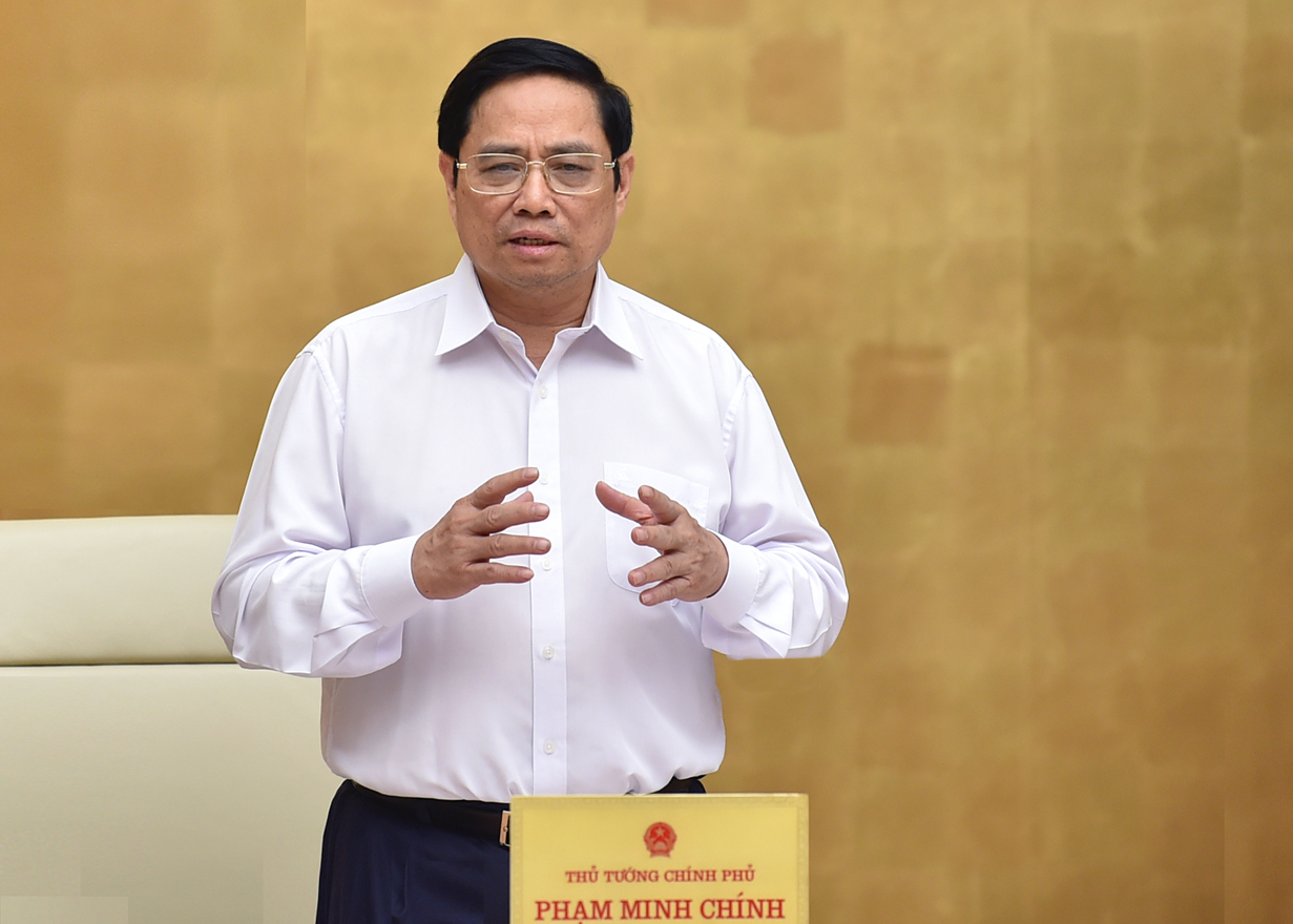 Thủ tướng yêu cầu khẩn trương hoàn thiện hai chiến lược lớn, sớm có chính sách kích thích kinh tế Thủ tướng yêu cầu khẩn trương hoàn thiện hai chiến lược lớn, sớm có chính sách kích thích kinh tế