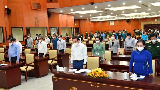 TP.HCM tuyên dương, cảm ơn lực lượng hỗ trợ chống dịch COVID-19 TP.HCM tuyên dương, cảm ơn lực lượng hỗ trợ chống dịch COVID-19