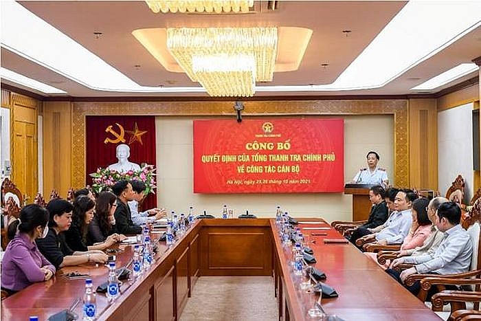 Công bố quyết định của Tổng Thanh tra Chính phủ về công tác cán bộ (Ảnh: VGP) Công bố quyết định của Tổng Thanh tra Chính phủ về công tác cán bộ (Ảnh: VGP)