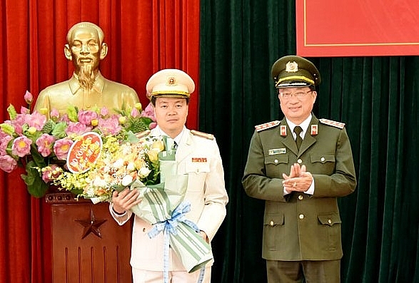 Công an Phú Thọ, Sơn La có Giám đốc, Phó Giám đốc mới cong an phu tho son la co giam doc pho giam doc moi