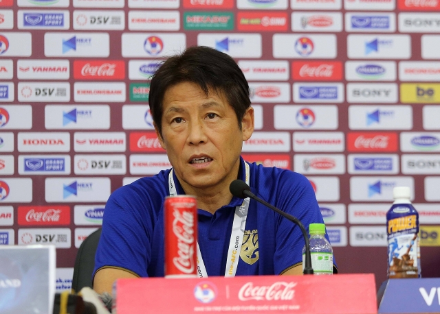 Sợ khó vô địch, HLV Thái Lan chê SEA Games 30 thiếu chuyên nghiệp so kho vo dich hlv thai lan che sea games 30 thieu chuyen nghiep