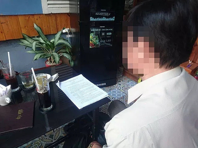 Nữ hiệu trưởng cố tình phát tán ảnh nóng nam hiệu phó ở Cần Thơ nu hieu truong co tinh phat tan anh nong nam hieu pho o can tho