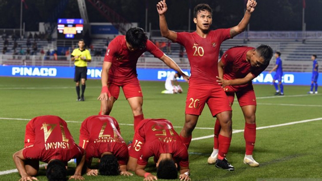 bao indonesia mang u22 viet nam toi day